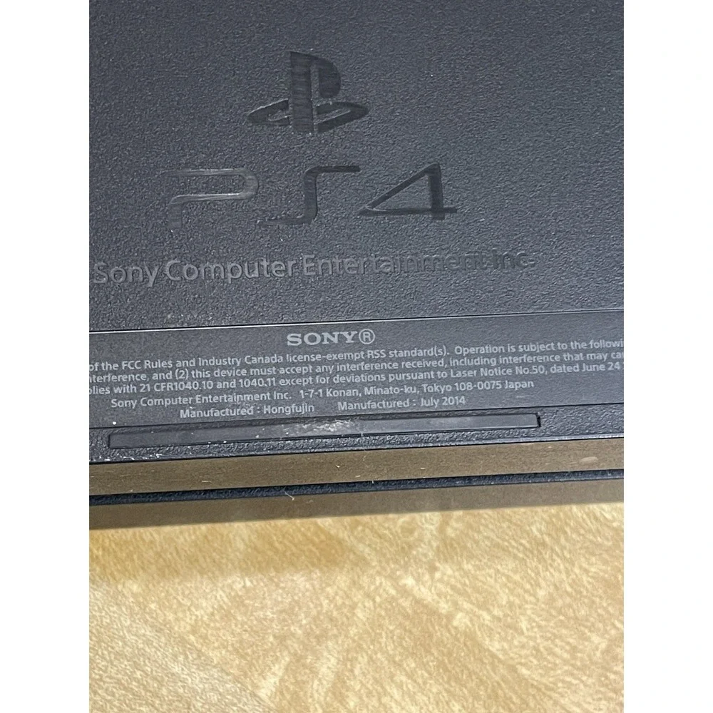 Sony Playstation 4 500GB Console CUH-1001A Does Not Power On